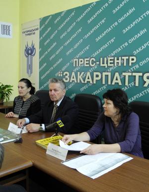 Дев’яносто карбованців за шість томів “Історії карпатських русинів” Михайла Лучкая